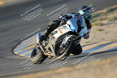 media/Oct-06-2024-Race Pace (Sun) [[d7d39ec7ad]]/1-Turn 10 (730am)/